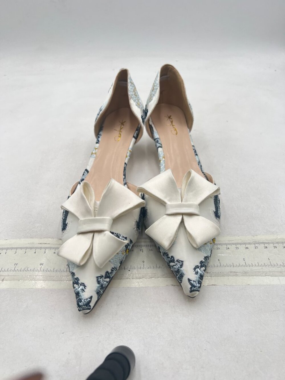 XYD Blue Flower White-bow D'Orsay Kitten Heel Bridal Bowknot Pumps Elegant Shoes - Picture 3 of 8